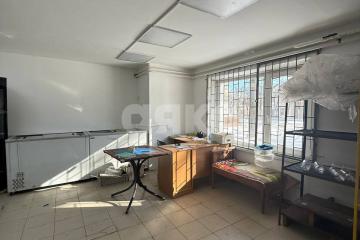 Фото №3: Коммерция 53 м² - Мариуполь, р. Жовтневый, ул. Административная площадь