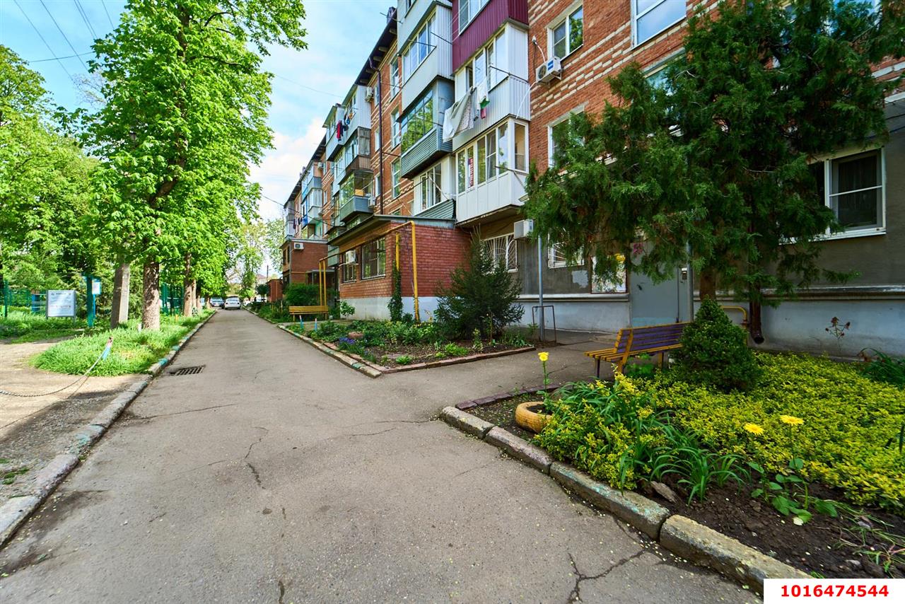 Фото №17: 2-комнатная квартира <span class="whitespace-nowrap">46 м²</span>, <span class="whitespace-nowrap">2/5 эт.</span> - Краснодар, Прикубанский внутригородской округ, мкр. Славянский, ул. Темрюкская, 64
