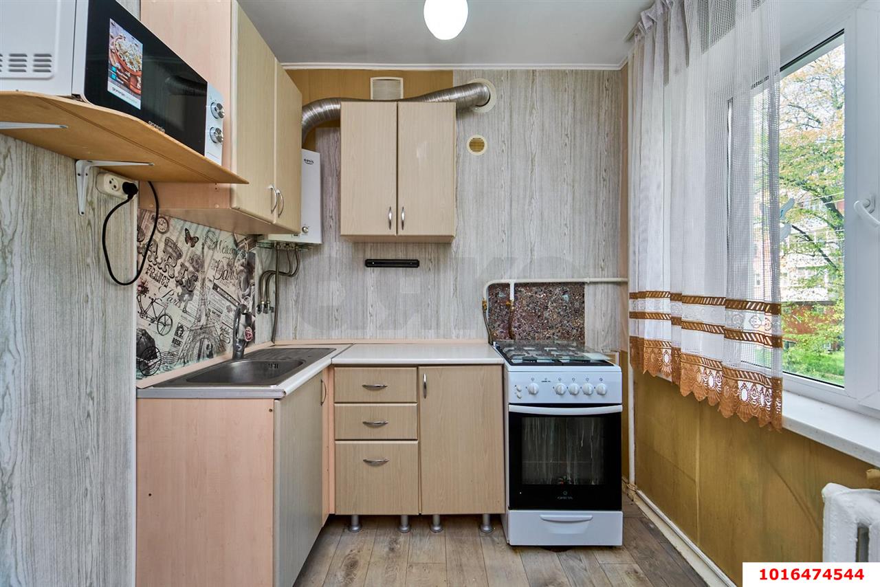 Фото №2: 2-комнатная квартира <span class="whitespace-nowrap">46 м²</span>, <span class="whitespace-nowrap">2/5 эт.</span> - Краснодар, Прикубанский внутригородской округ, мкр. Славянский, ул. Темрюкская, 64