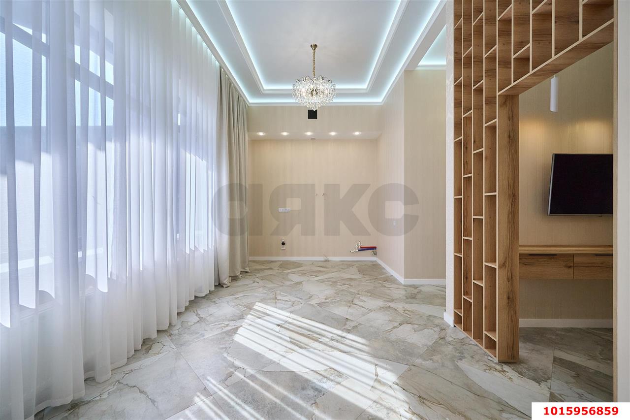 Фото №2: 1-комнатная квартира 45 м² - Краснодар, Карасунский внутригородской округ, Хлопчато-бумажный Комбинат, мкр. жилой комплекс Элегант, ул. Сормовская, 1/3