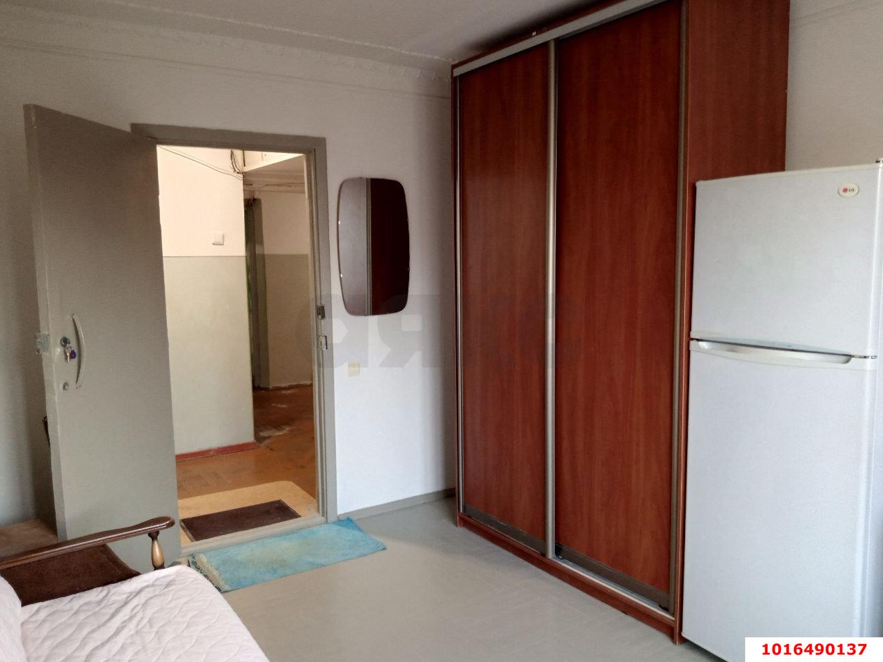 Фото №2: Комната 12 м² - Краснодар, Прикубанский внутригородской округ, мкр. Завод Измерительных Приборов, ул. Зиповская, 23