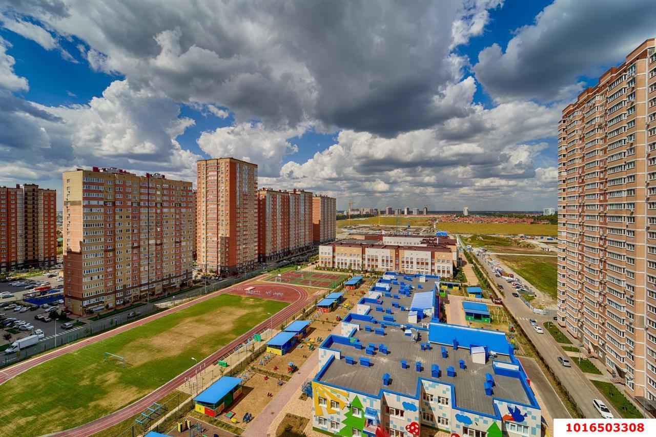 Фото №2: 2-комнатная квартира 62 м² - Краснодар, Прикубанский внутригородской округ, жилой комплекс Свобода, мкр. Краевая Клиническая Больница, ул. Домбайская, 55к2