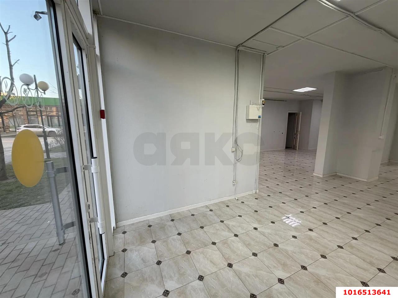 Фото №8: Коммерция 116 м² - Краснодар, Прикубанский внутригородской округ, Россинского, мкр. жилой комплекс Инсити-Парк, ул. Командорская, 1к1