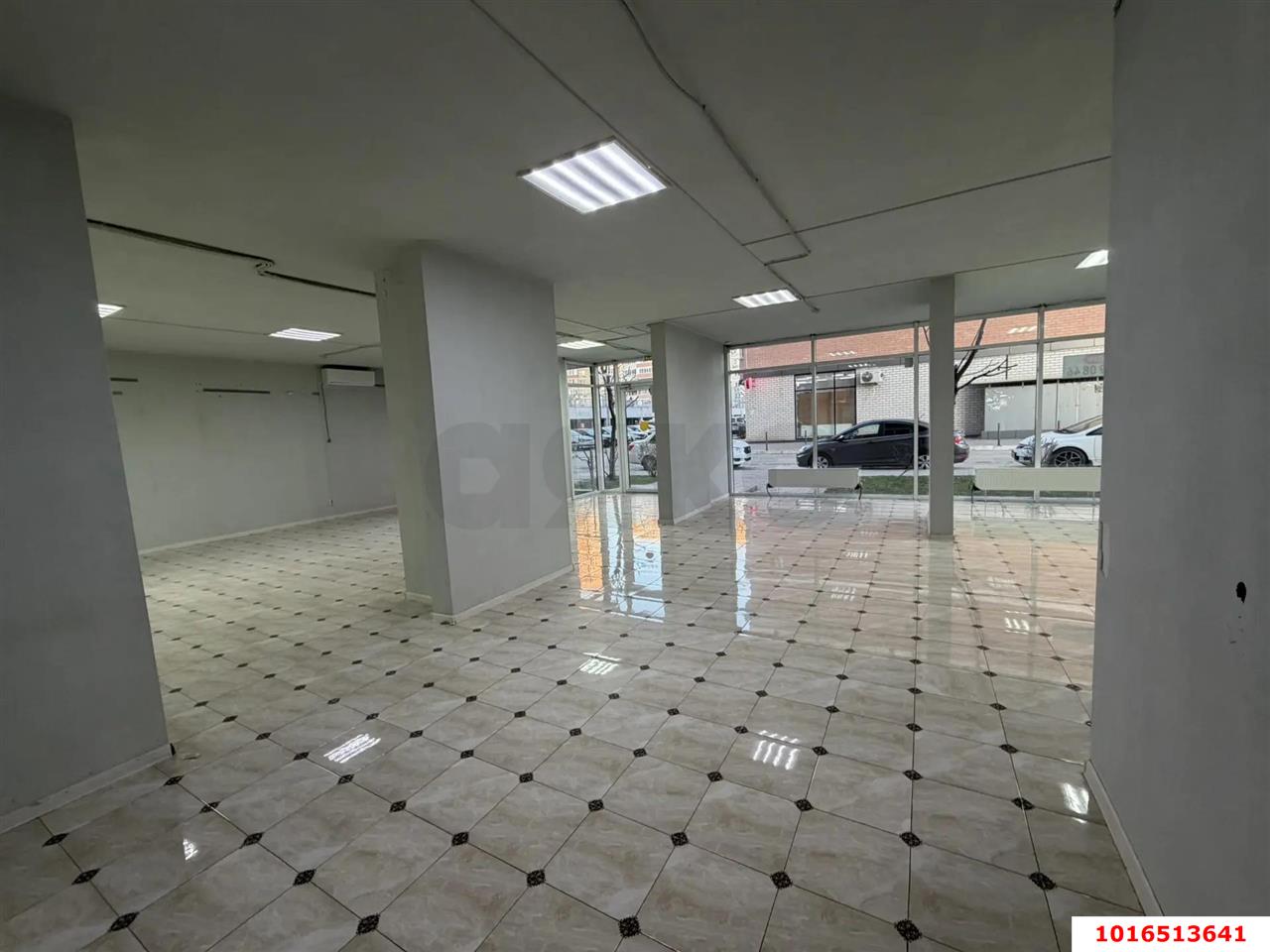 Фото №4: Коммерция 116 м² - Краснодар, Прикубанский внутригородской округ, Россинского, мкр. жилой комплекс Инсити-Парк, ул. Командорская, 1к1