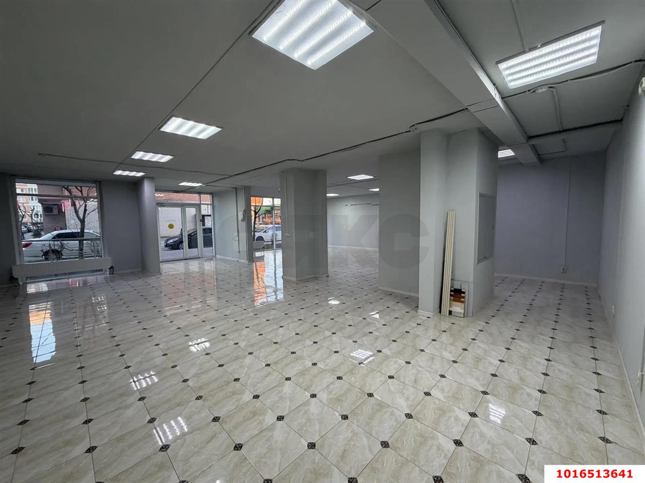 Фото №2: Коммерция 116 м² - Краснодар, Прикубанский внутригородской округ, Россинского, мкр. жилой комплекс Инсити-Парк, ул. Командорская, 1к1