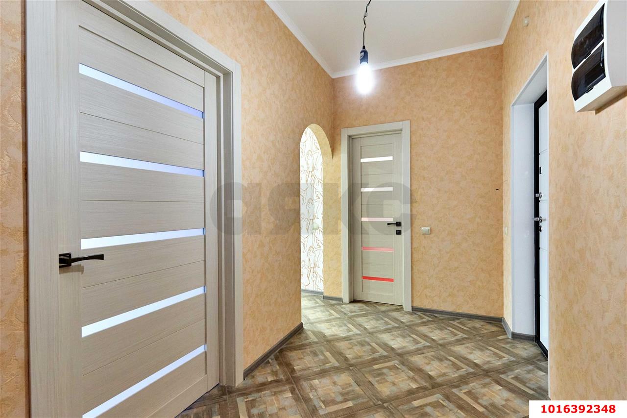 Фото №3: 1-комнатная квартира 44 м² - Краснодар, Прикубанский внутригородской округ, Фестивальный, ЖК Екатеринодар, мкр. Солнечный, ул. Архитектора Петина, 18/2