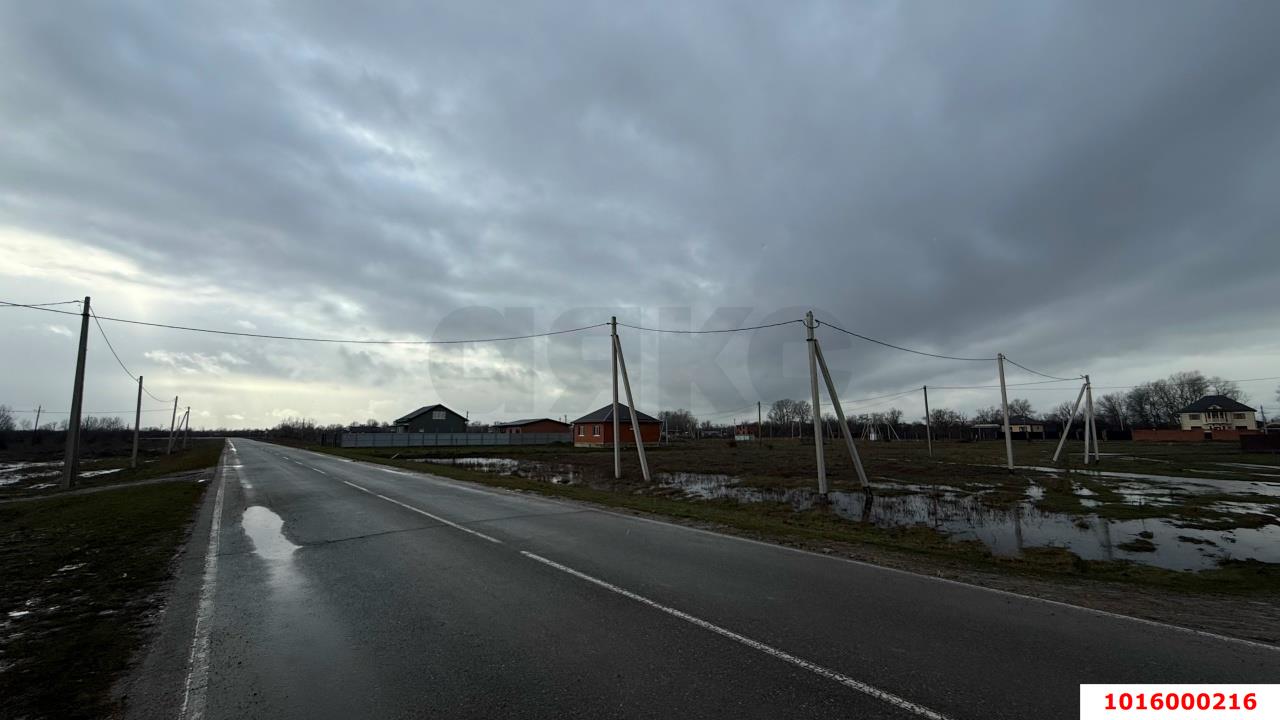 Фото №3: Коммерция 5 м² - Новобжегокай, ул. Хатита Махмуда, 45