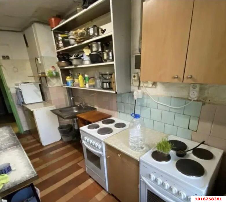 Фото №2: Комната 12 м² - Краснодар, Карасунский внутригородской округ, мкр. Хлопчато-бумажный Комбинат, ул. Уральская, 81А