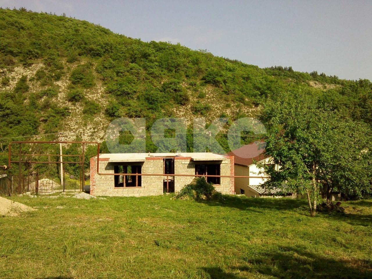 Фото №1: Дом 190 м² + 10 сот. - Геленджик, мкр. СНТ Ореховая Роща, 7