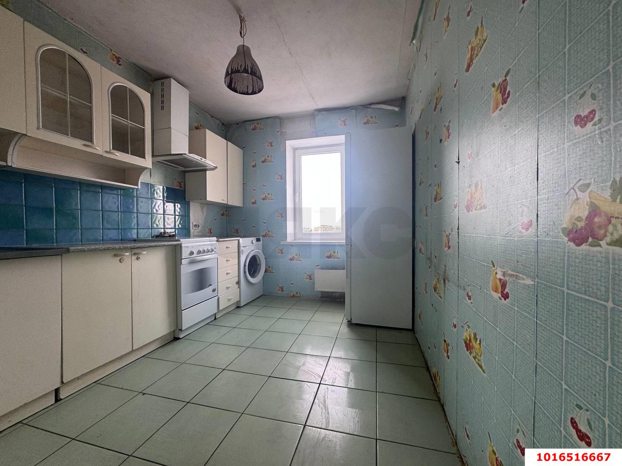 Фото №1: 4-комнатная квартира 80 м² - Краснодар, ул. Зиповская, 14