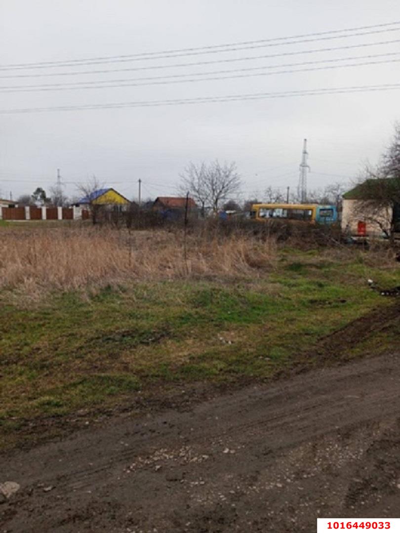 Фото №3: Земельный участок 6 сот. - Октябрьский, Прикубанский внутригородской округ, ст Краснодарский ЗИП-20, ул. Зелёная