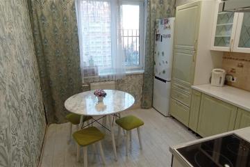 Фото №1: 3-комнатная квартира 72 м² - Краснодар, мкр. Кожзавод, ул. имени Калинина