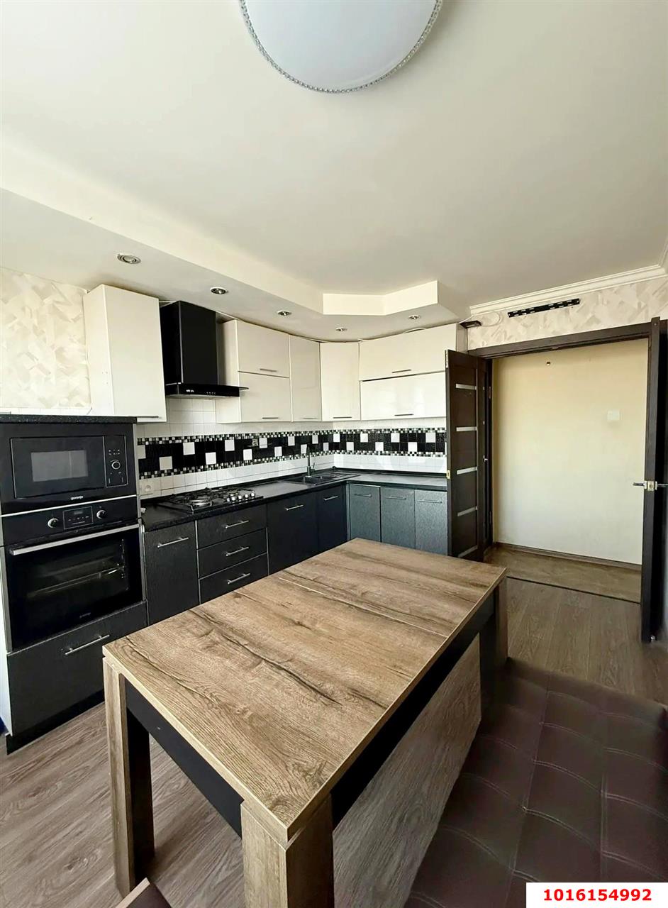 Фото №1: 3-комнатная квартира 69 м² - Краснодар, Карасунский внутригородской округ, мкр. Комсомольский, ул. Уральская, 200