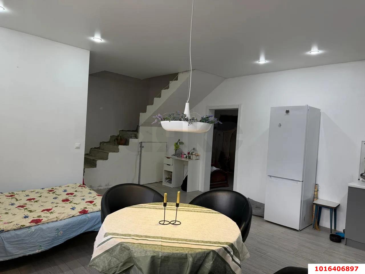 Фото №2: Дом 120 м² + 12 сот. - Российский, мкр. Прикубанский внутригородской округ, ул. Ратной Славы, 45Б