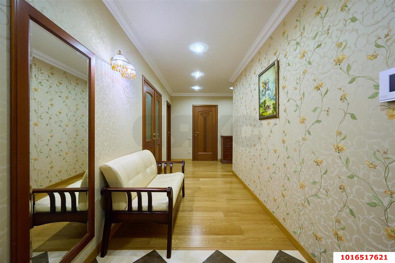 Фото №21: 3-комнатная квартира 120 м² - Краснодар, Прикубанский внутригородской округ, мкр. Завод Измерительных Приборов, ул. Зиповская, 11