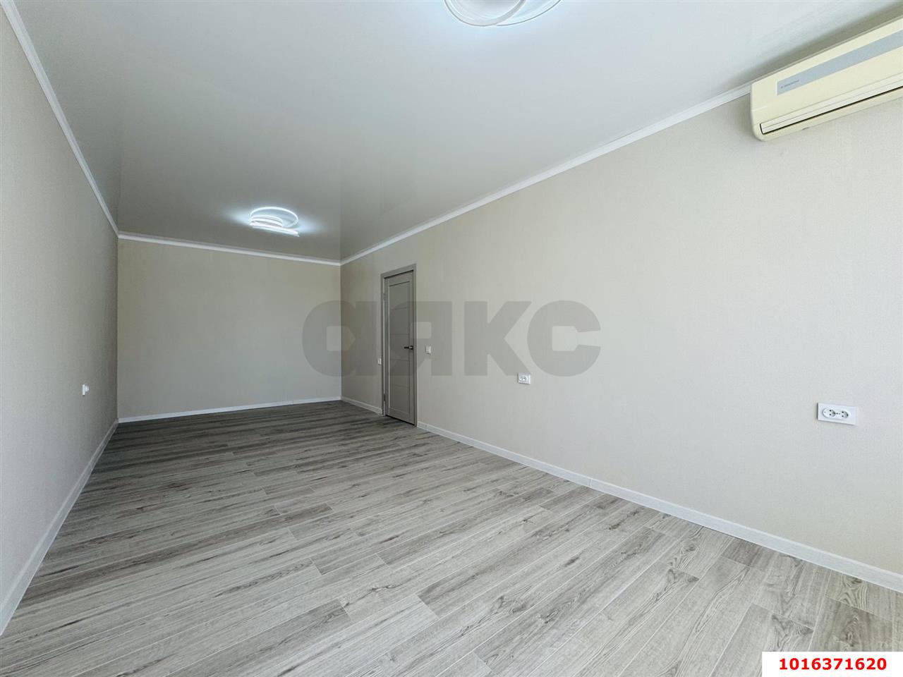 Фото №4: 1-комнатная квартира <span class="whitespace-nowrap">42 м²</span>, <span class="whitespace-nowrap">14/16 эт.</span> - Краснодар, Прикубанский внутригородской округ, мкр. Юбилейный, ул. имени Калинина, 13к62