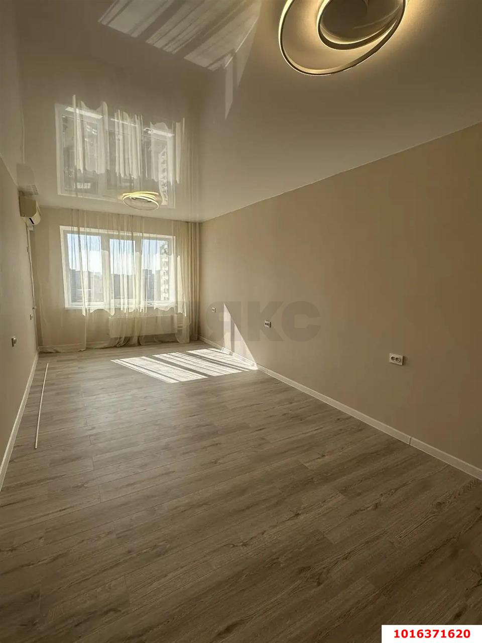 Фото №1: 1-комнатная квартира 42 м² - Краснодар, Прикубанский внутригородской округ, мкр. Юбилейный, ул. имени Калинина, 13к62