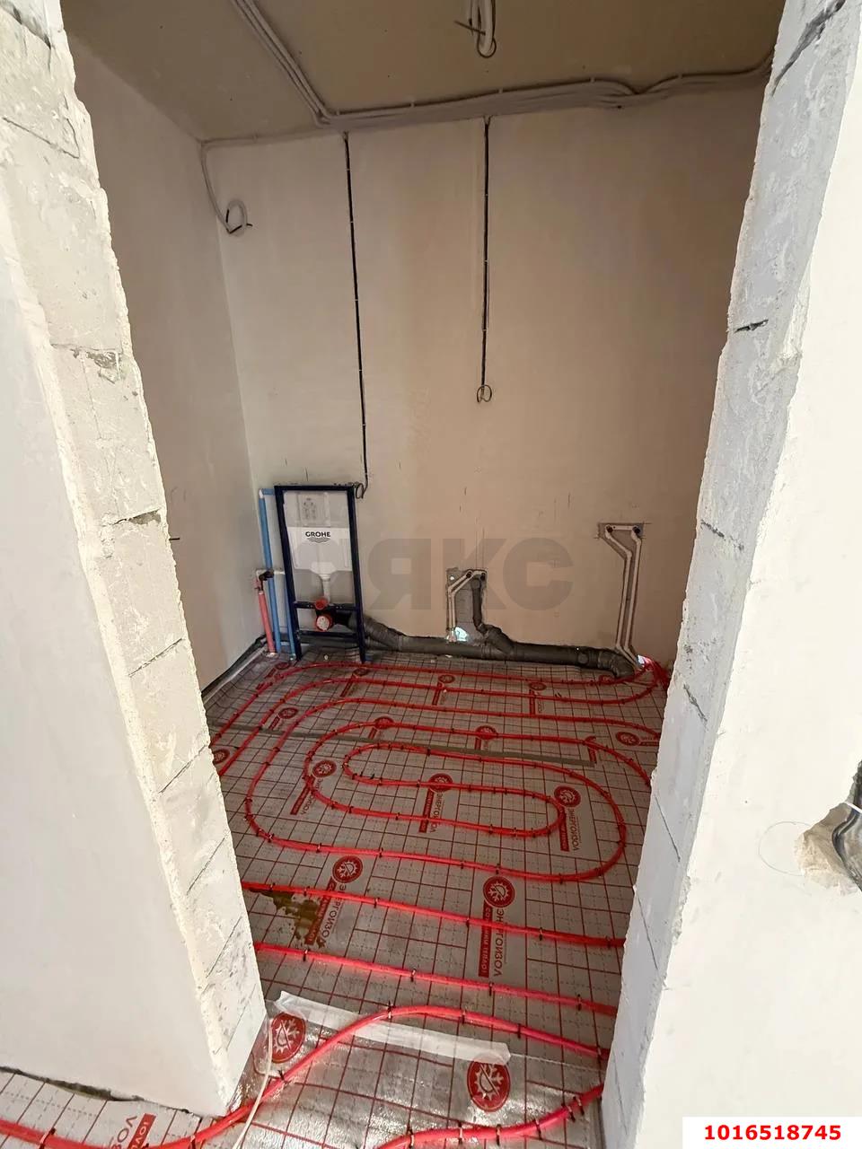 Фото №10: Дом 206 м² + 7 сот. - Краснодар, мкр. Прикубанский внутригородской округ, ул. имени В.М. Комарова, 156