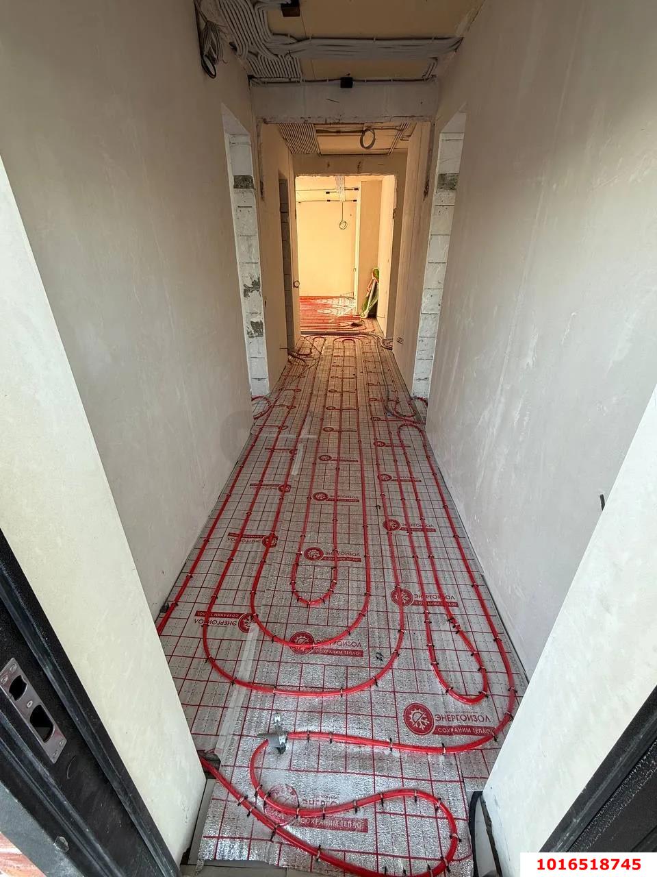 Фото №6: Дом 206 м² + 7 сот. - Краснодар, мкр. Прикубанский внутригородской округ, ул. имени В.М. Комарова, 156