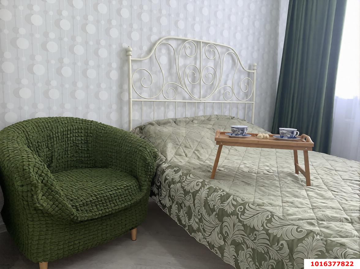 Фото №2: Студия 28 м² - Краснодар, Завод Измерительных Приборов, мкр. Прикубанский внутригородской округ, ул. Карякина, 5к2