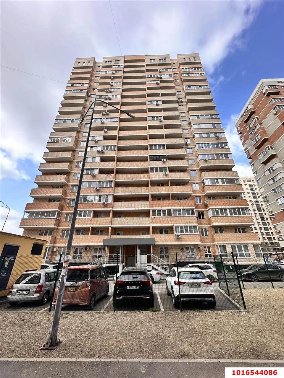 Фото №7: Студия 21 м² - Краснодар, Завод Радиоизмерительных Приборов, имени Петра Метальникова, Прикубанский внутригородской округ, мкр. жилой комплекс Радуга, ул. Евгении Жигуленко, 7к2