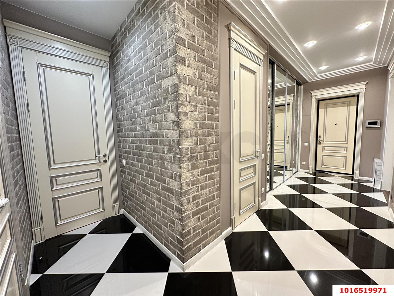 Фото №9: 3-комнатная квартира 125 м² - Краснодар, мкр. Западный внутригородской округ, ул. имени Дзержинского, 93/1