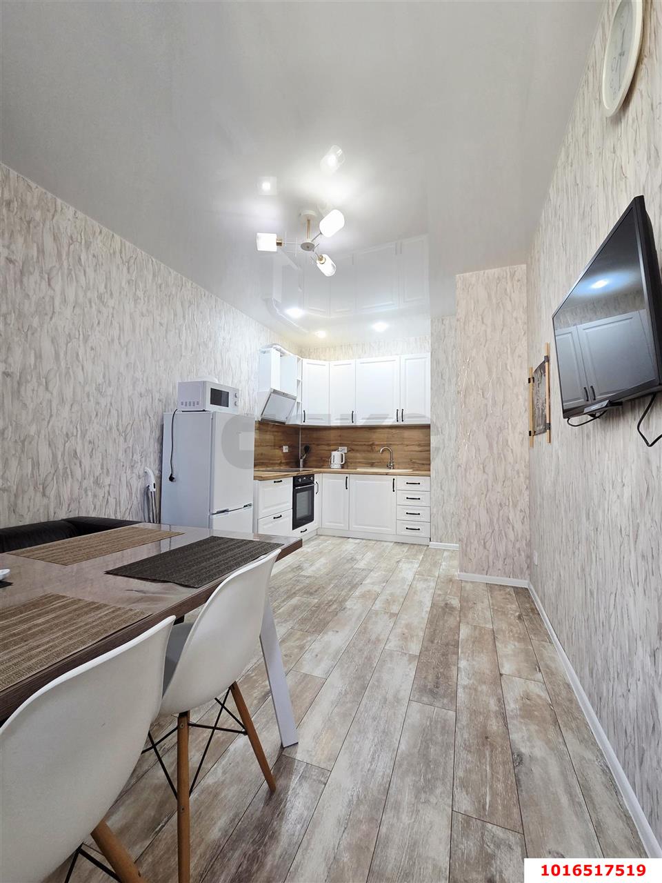 Фото №6: 1-комнатная квартира 34 м² - Краснодар, ЖК Победный, Прикубанский внутригородской округ, жилой комплекс Победный, Завод Радиоизмерительных Приборов, мкр. имени Петра Метальникова, ул. Евгении Жигуленко, 13к2