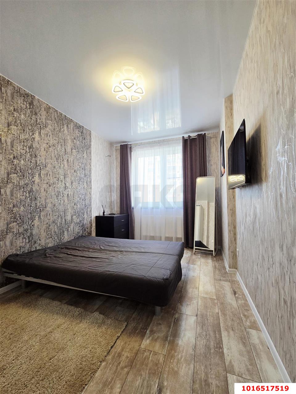 Фото №1: 1-комнатная квартира 34 м² - Краснодар, ЖК Победный, Прикубанский внутригородской округ, жилой комплекс Победный, Завод Радиоизмерительных Приборов, мкр. имени Петра Метальникова, ул. Евгении Жигуленко, 13к2