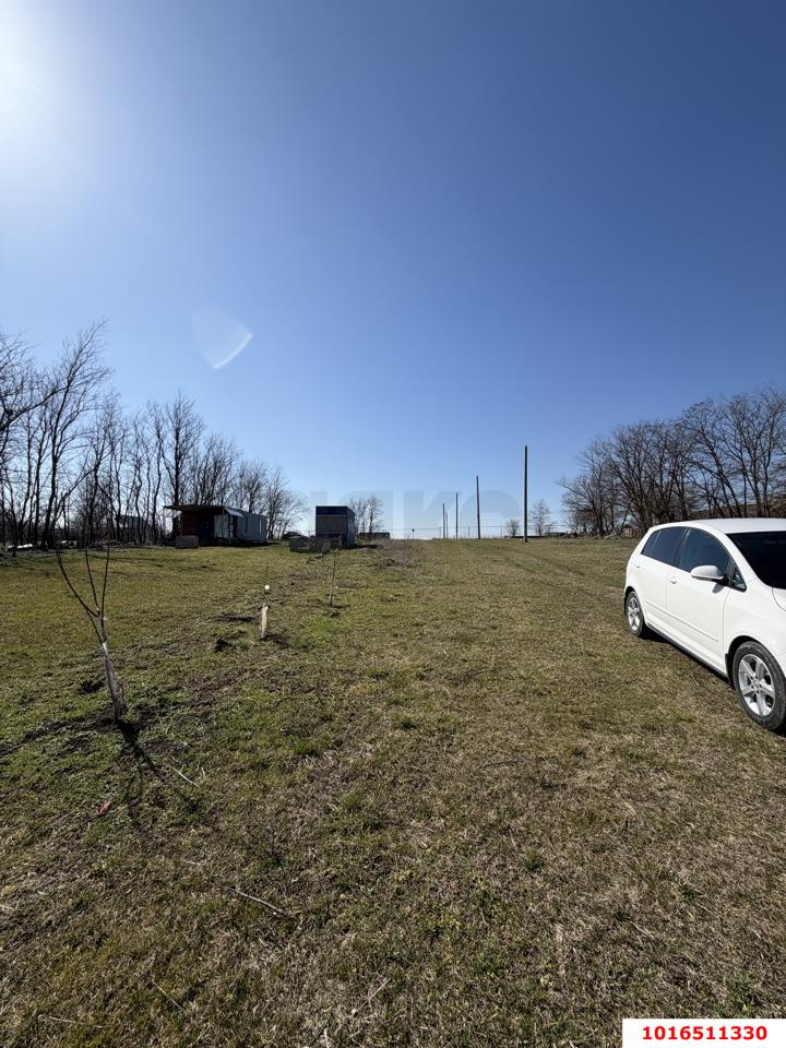 Фото №3: Земельный участок 27.3 сот. - Большевик, ул. Полевая, 8