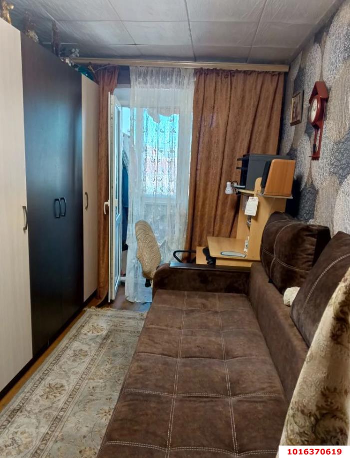 Фото №2: 3-комнатная квартира 58 м² - Краснодар, Карасунский внутригородской округ, Центральный внутригородской округ, мкр. Черёмушки, ул. Селезнёва, 126