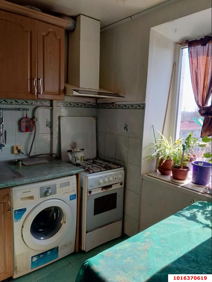 Фото №4: 3-комнатная квартира 58 м² - Краснодар, Карасунский внутригородской округ, Центральный внутригородской округ, мкр. Черёмушки, ул. Селезнёва, 126