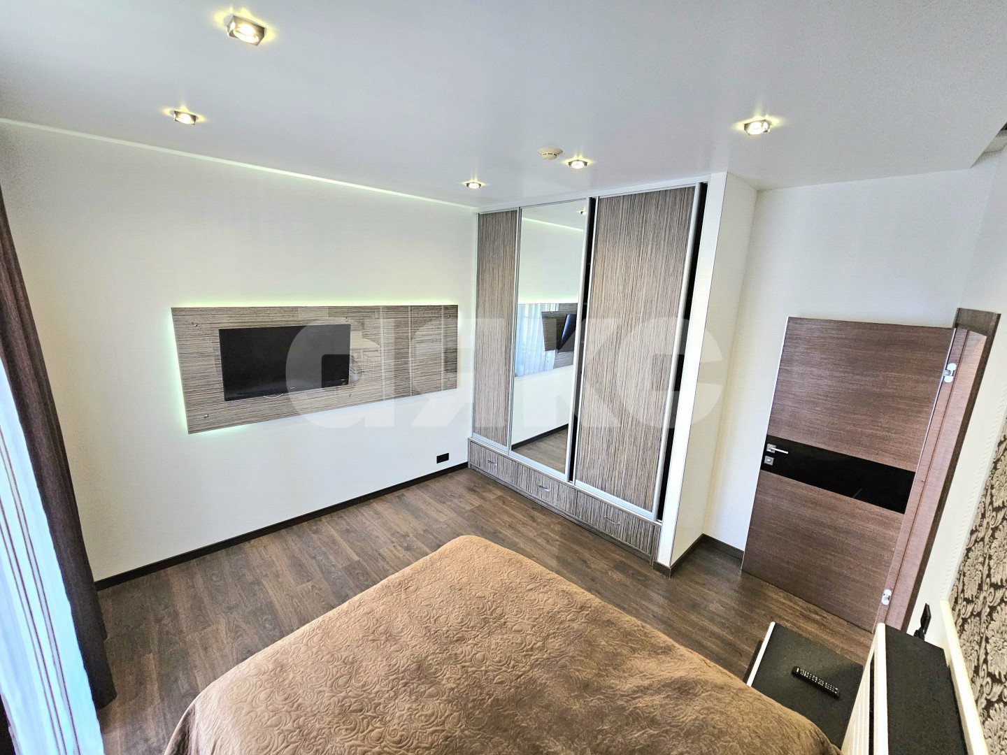 Фото №13: 2-комнатная квартира 101 м² - Сочи, Хостинский, Приморье, мкр. жилой комплекс Актёр Гэлакси, пр-кт Курортный, 105