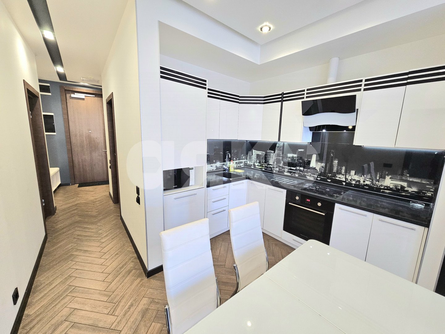 Фото №3: 2-комнатная квартира 101 м² - Сочи, Хостинский, Приморье, мкр. жилой комплекс Актёр Гэлакси, пр-кт Курортный, 105