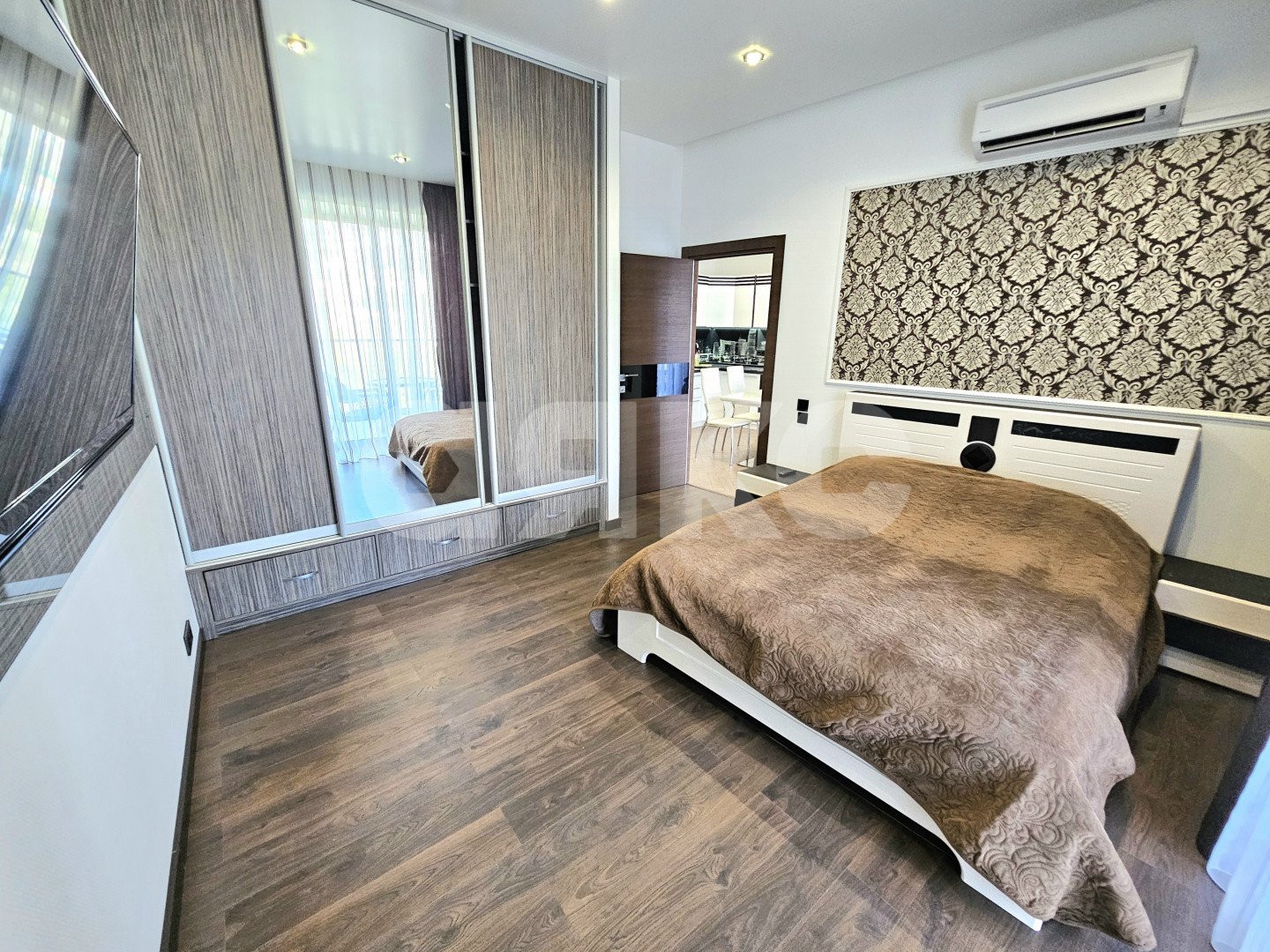 Фото №12: 2-комнатная квартира 101 м² - Сочи, Хостинский, Приморье, мкр. жилой комплекс Актёр Гэлакси, пр-кт Курортный, 105