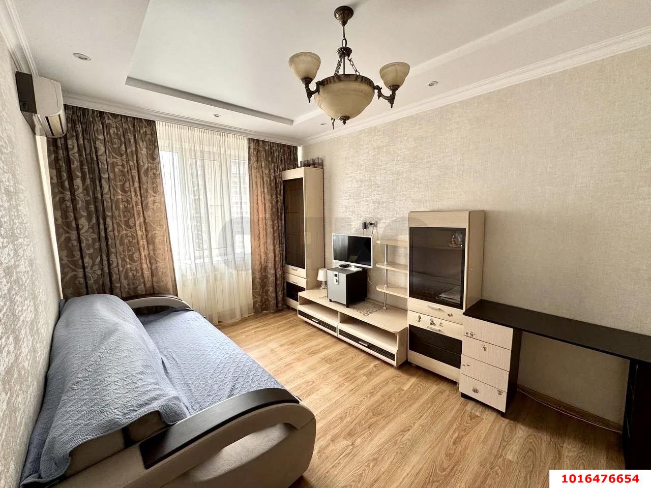 Фото №1: 1-комнатная квартира 36 м² - Краснодар, Прикубанский внутригородской округ, мкр. Восточно-Кругликовский, ул. им. Героя Яцкова И.В., 6