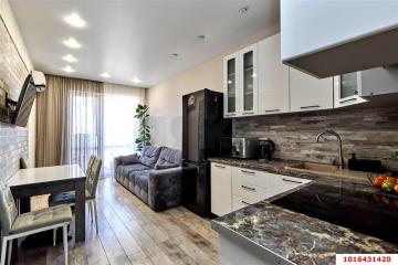 Фото №1: 1-комнатная квартира 50 м² - Краснодар, мкр. жилой комплекс Дуэт, ул. Душистая, 77к1