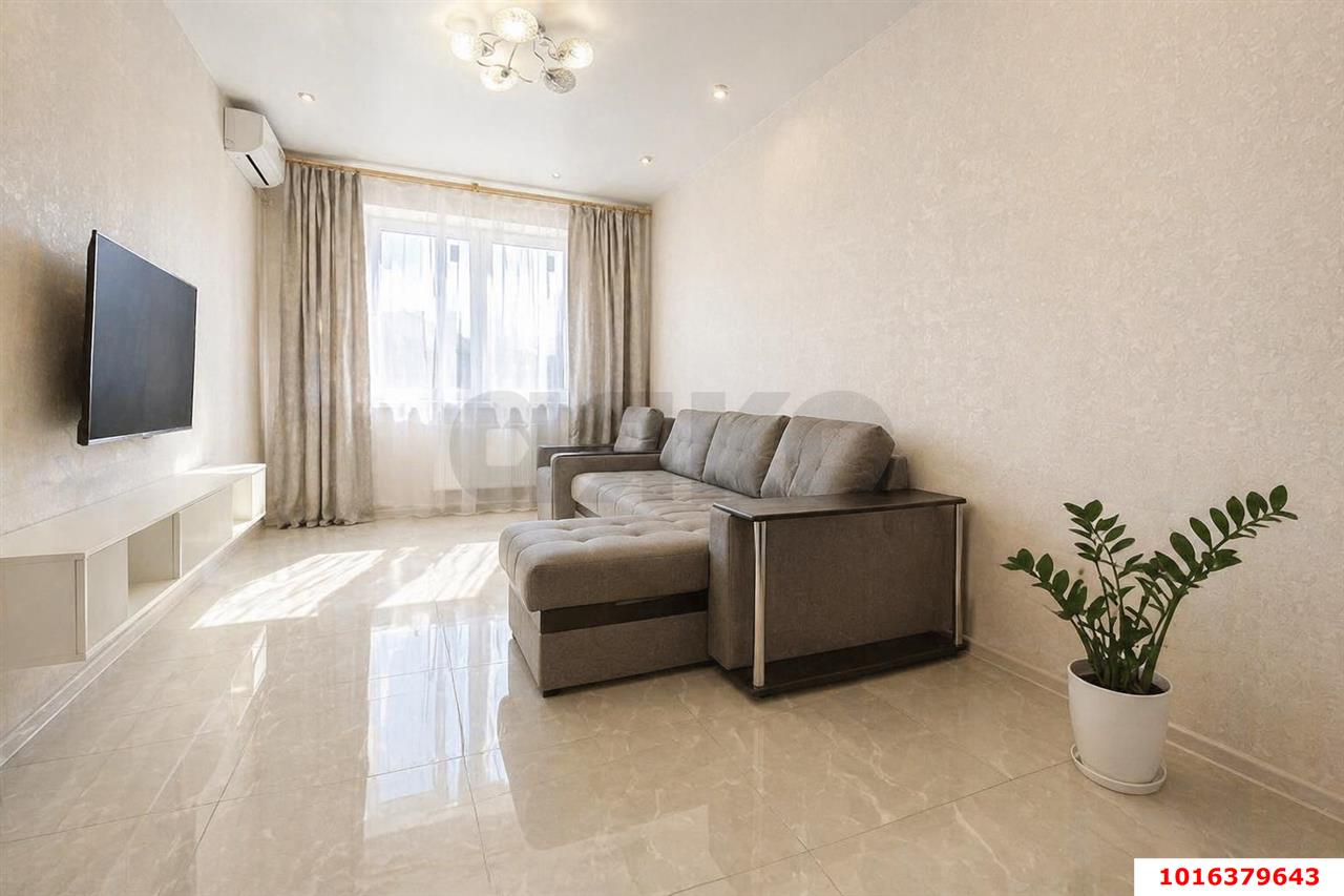 Фото №1: 1-комнатная квартира 37 м² - Краснодар, Прикубанский внутригородской округ, ЖК Славянка, мкр. Славянский, ул. Заполярная, 39к5