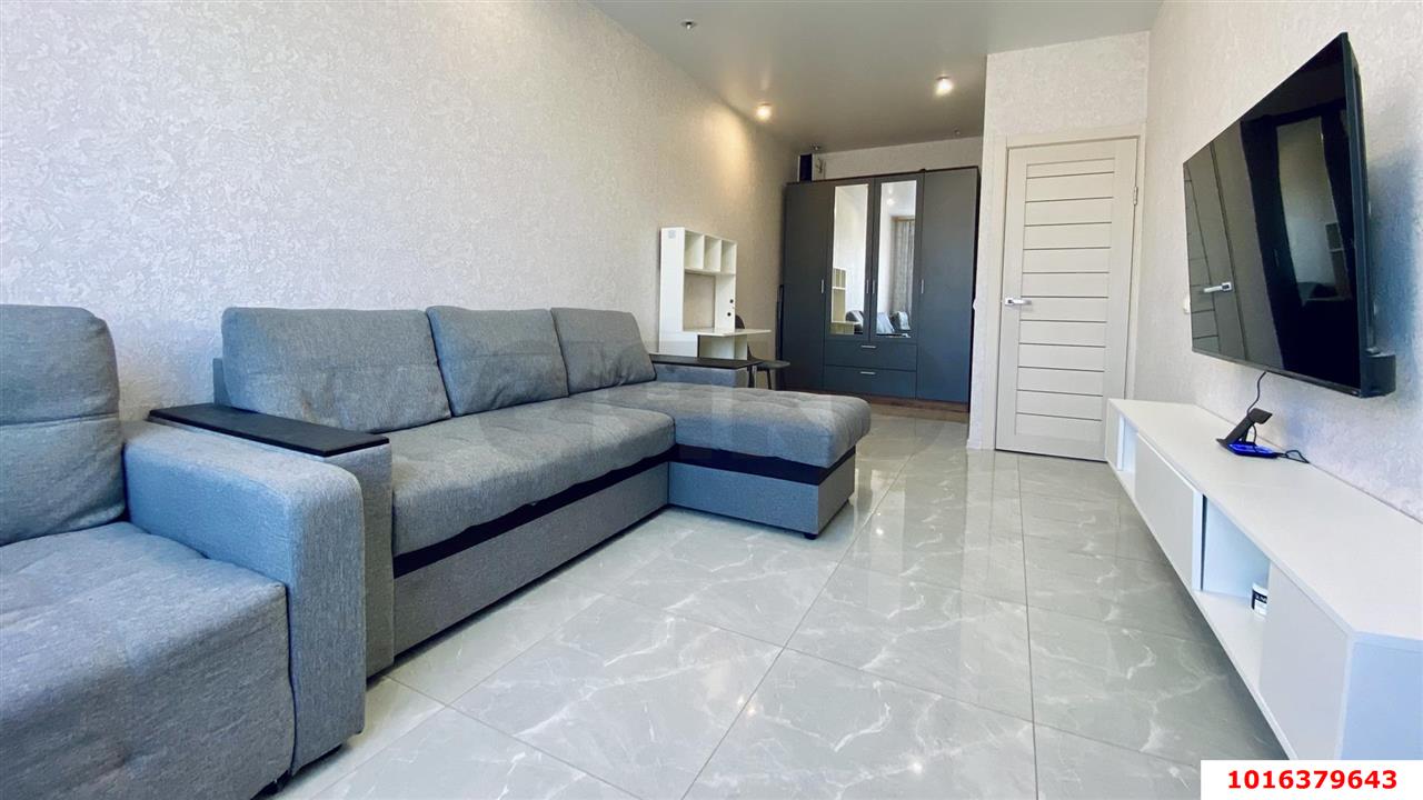 Фото №1: 1-комнатная квартира 37 м² - Краснодар, Прикубанский внутригородской округ, ЖК Славянка, мкр. Славянский, ул. Заполярная, 39к5