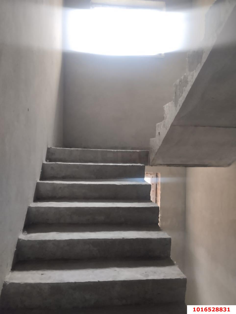 Фото №6: 2-комнатная квартира 70 м² - Краснодар, мкр. Прикубанский внутригородской округ, ул. Почтовое отделение 73, 73