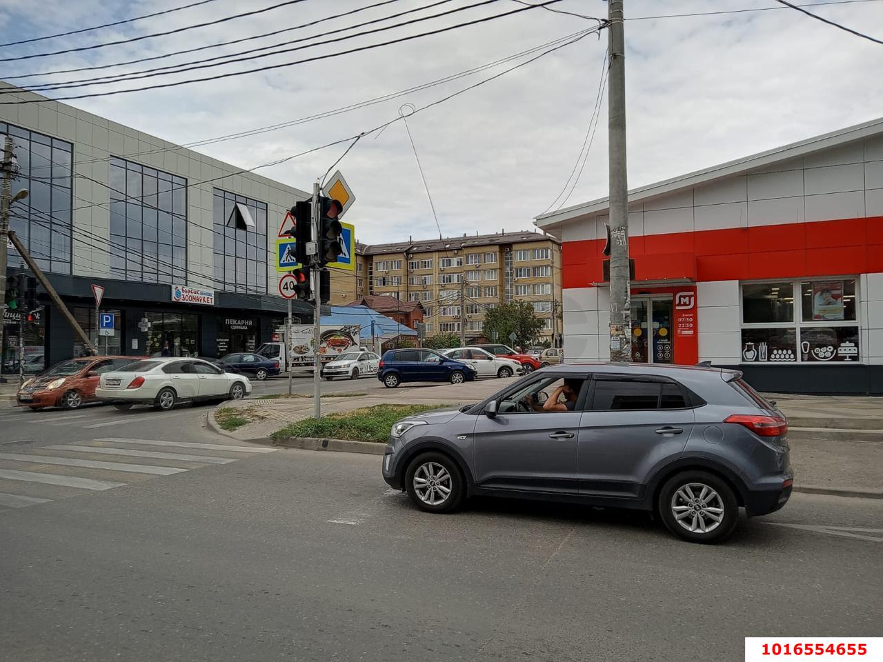 Фото №3: 1-комнатная квартира 39 м² - Краснодар, Прикубанский внутригородской округ, Калинино, мкр. Завод Радиоизмерительных Приборов, ул. 1 Мая, 299