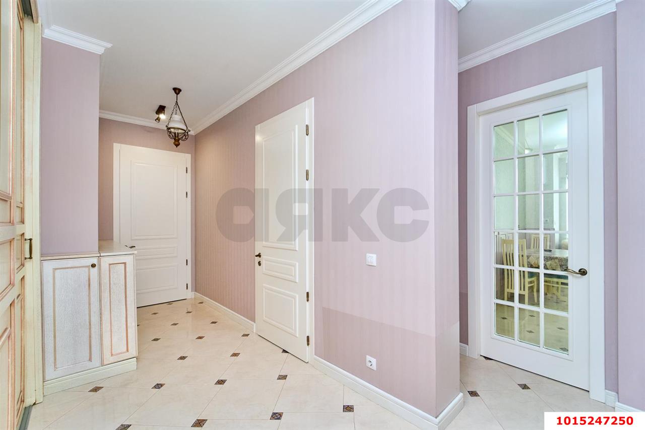 Фото №6: 2-комнатная квартира 95 м² - Краснодар, Западный внутригородской округ, Горгаз, мкр. Центральный, ул. Красина, 9/1к2