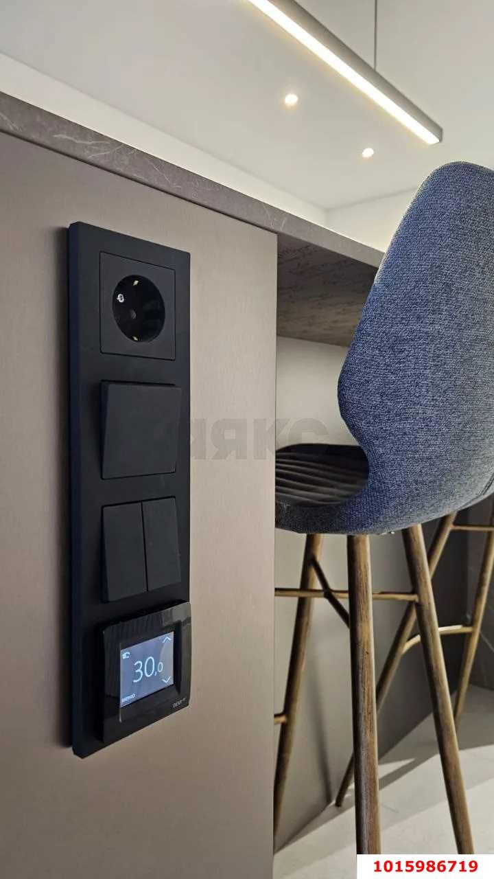 Фото №5: 2-комнатная квартира 84 м² - Краснодар, Карасунский внутригородской округ, Центральный внутригородской округ, мкр. Черёмушки, ул. Селезнёва, 88/1