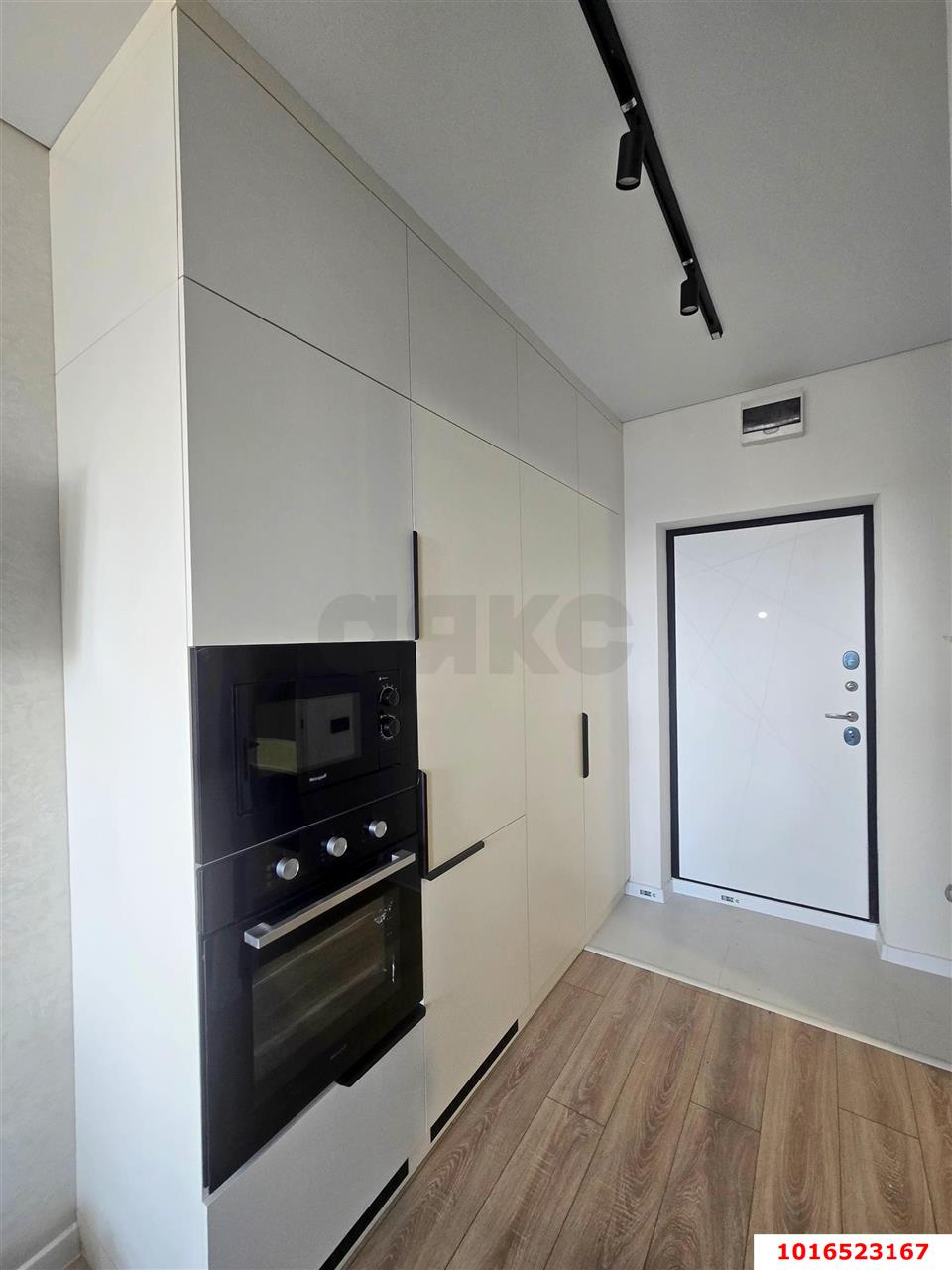 Фото №9: Студия 24 м² - Краснодар, Прикубанский внутригородской округ, мкр. ЖК Губернский, ул. им. Героя Яцкова И.В., 19к2