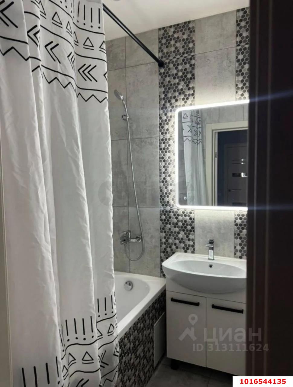 Фото №12: 1-комнатная квартира 40 м² - Краснодар, Прикубанский внутригородской округ, мкр. ЖК Красная Площадь, ул. им. Мурата Ахеджака, 12к4