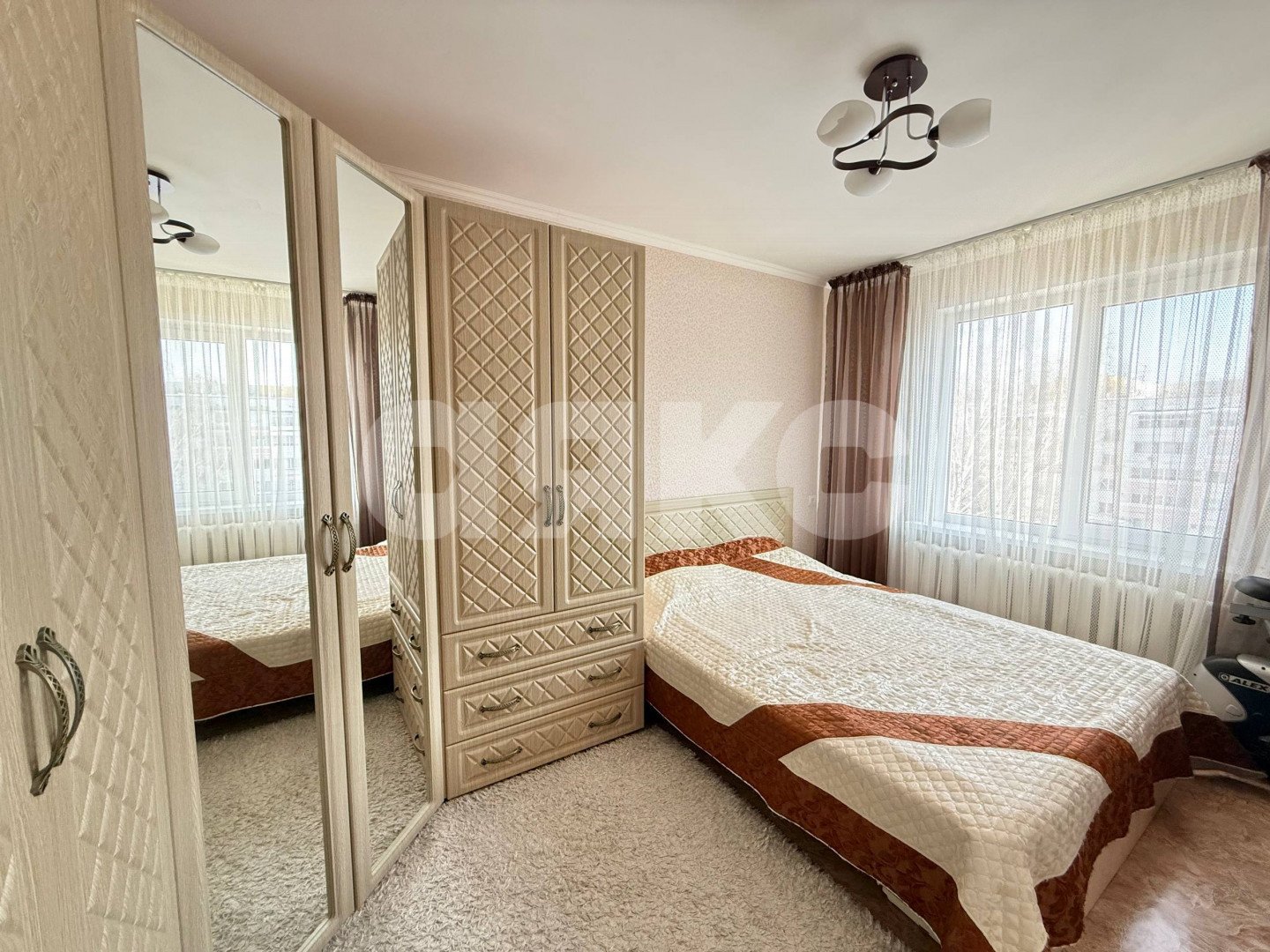 Фото №5: 3-комнатная квартира 60 м² - Нижнекамск, мкр. 17-й, ул. Менделеева, 34