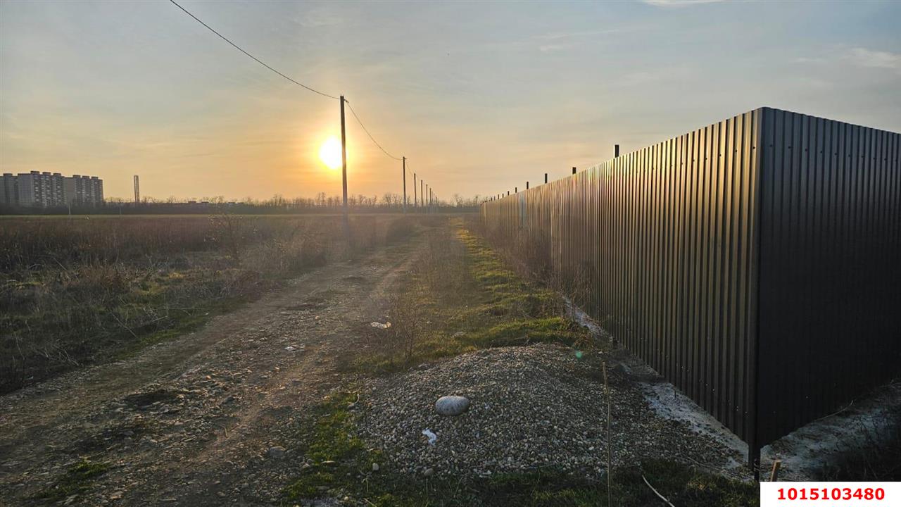 Фото №3: Коммерция 7 м² - Краснодар, мкр. Прикубанский внутригородской округ, ул. Стефана Войтенко
