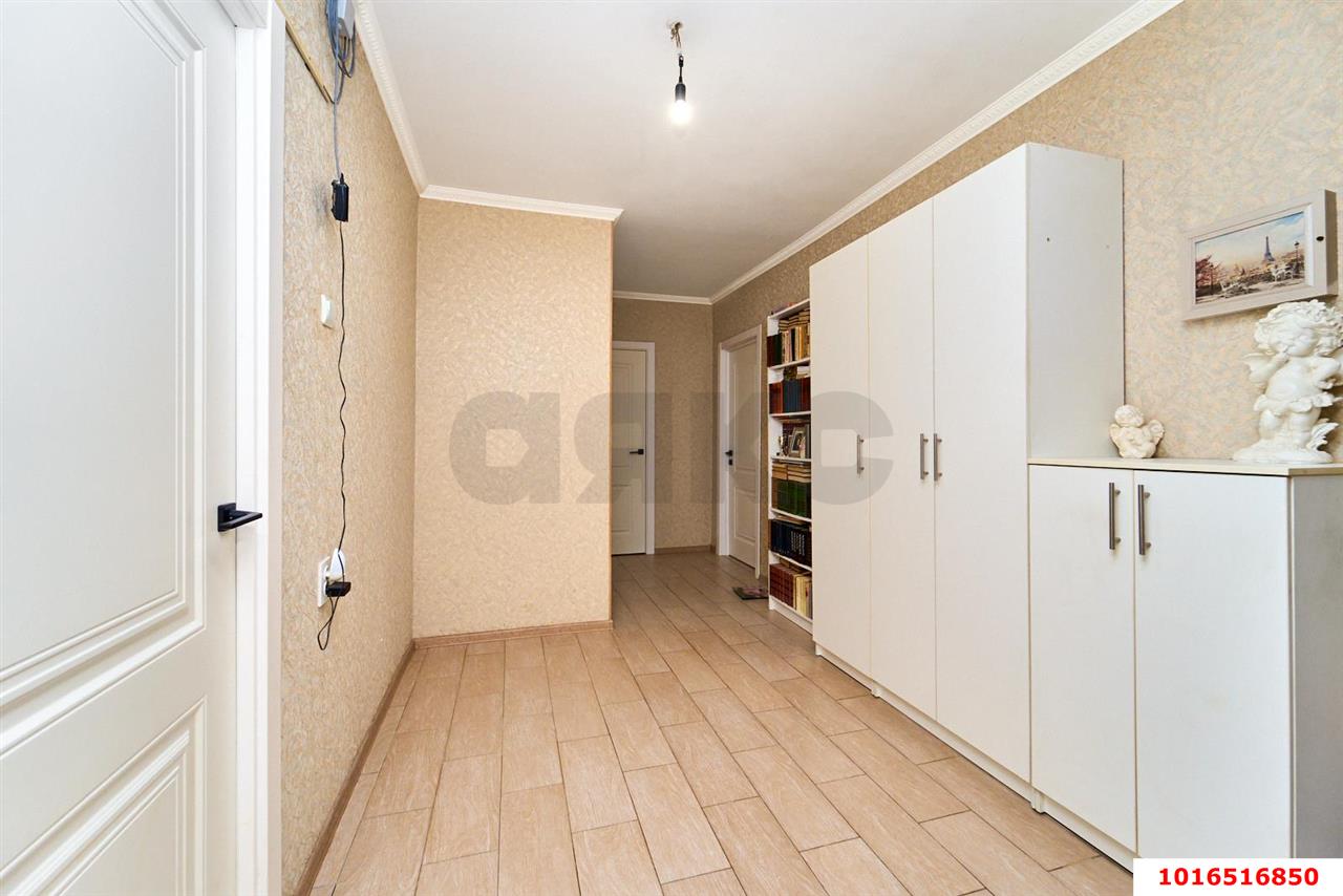 Фото №8: 3-комнатная квартира 75 м² - Краснодар, Западный внутригородской округ, мкр. Юбилейный, пр-кт Чекистов, 31