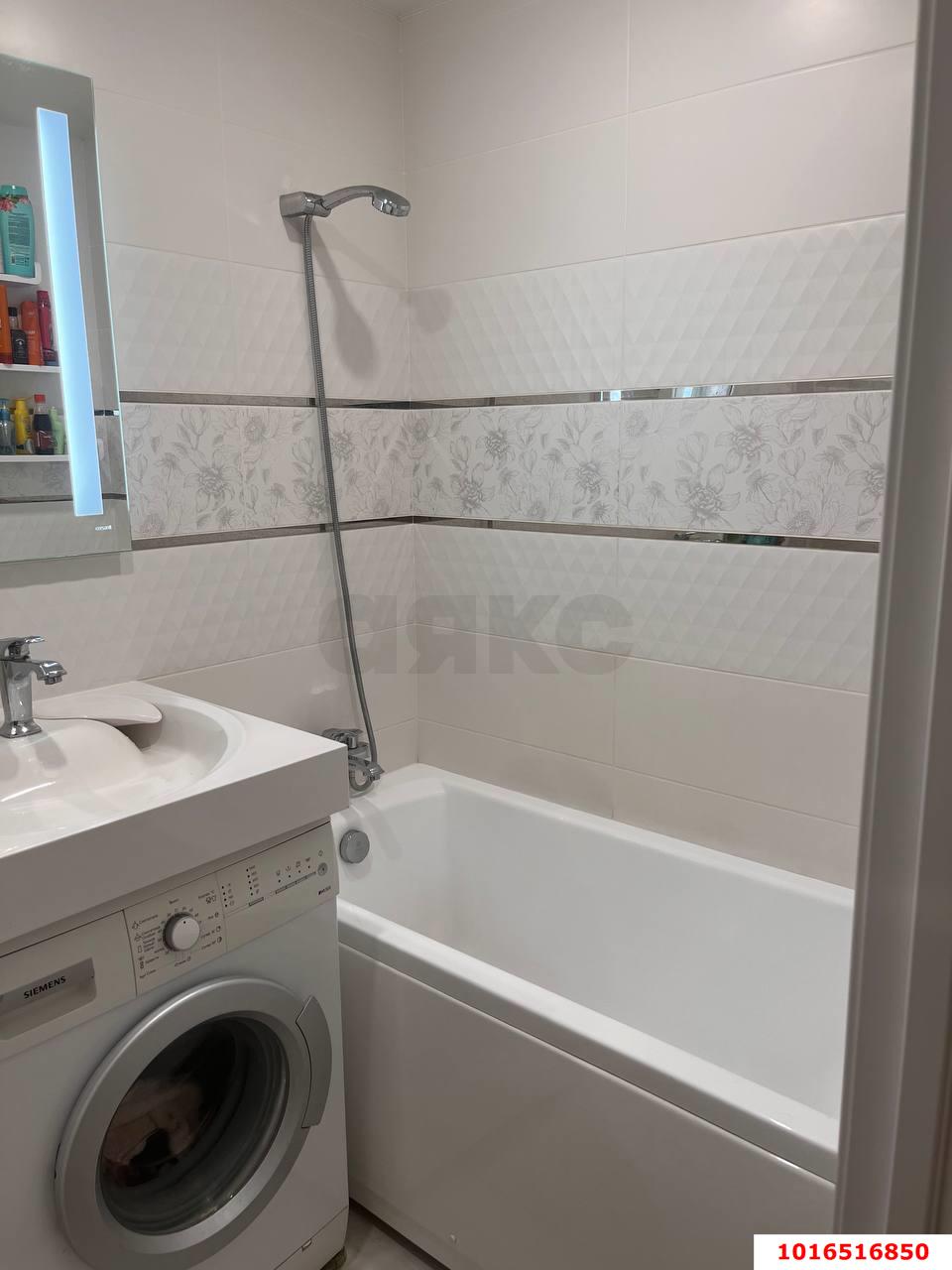 Фото №5: 3-комнатная квартира 75 м² - Краснодар, Западный внутригородской округ, мкр. Юбилейный, пр-кт Чекистов, 31