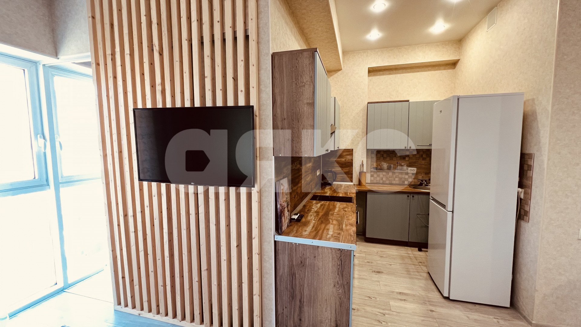 Фото №4: Студия 32 м² - Сочи, Центральный, жилой комплекс Посейдон, мкр. Мамайка, ул. Крымская, 89