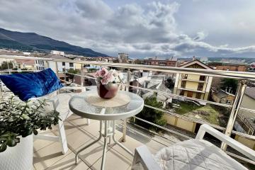 Фото №2: 4-комнатная квартира 142 м² - Геленджик, ул. Новороссийская, 75